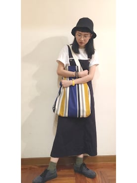 「PULL&BEAR（プルアンドベア）のアイテム（アクセサリー）」を使った、Yee Sing Fungさん（レディース・156cm）の夏コーディネート