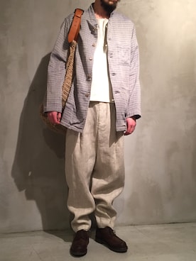 「NICHOLAS DALEY（ニコラスデイリー）のアイテム（パンツ）」を使った、河内 啓幸 さん（メンズ・174cm）の冬コーディネート