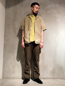「SHINYAKOZUKA（シンヤコヅカ）のアイテム（トップス）」を使った、河内 啓幸 さん（メンズ・174cm）の春コーディネート