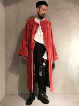 「Yohji Yamamoto（ヨウジヤマモト）のアイテム（ジャケット/アウター）」を使った、河内 啓幸 さん（メンズ・174cm）の秋コーディネート