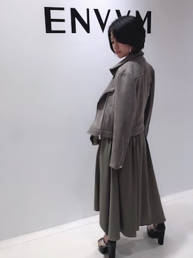 「ENVYM（アンビー）のアイテム（アクセサリー）」を使った、ENVYM_KIYOKAさん（レディース・153cm）の冬コーディネート