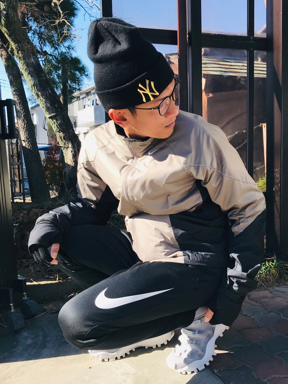 NIKE（ナイキ）の「ナイキ スウェット THERMA-FIT サーマ グラフィック