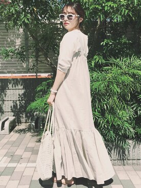 「ワッフルクルーネックＴ」｜「アイテム（ワンピース/ドレス）」を使った、コマさんさん（レディース・154cm）の夏コーディネート