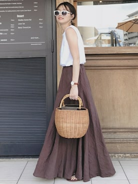 「SLOBE IENA（スローブイエナ）のアイテム（かごバッグ）」を使った、コマさんさん（レディース・154cm）の夏コーディネート