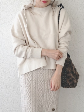 「YA-YA（ヤヤ）のアイテム」を使った、コマさんさん（レディース・154cm）の秋コーディネート