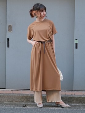 その他パンツ ゴールド系 を使った プリーツ の人気ファッションコーディネート Wear