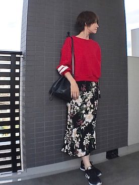 「H&M DIVIDED（エイチアンドエム　ディヴァイデッド）のアイテム（スウェット）」を使った、aya_muto610さん（レディース・164cm）の秋コーディネート