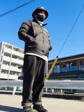 「ザノースフェイス」｜「アイテム（スウェット）」を使った、T.O.M.Oさんさん（メンズ・166cm）の冬コーディネート