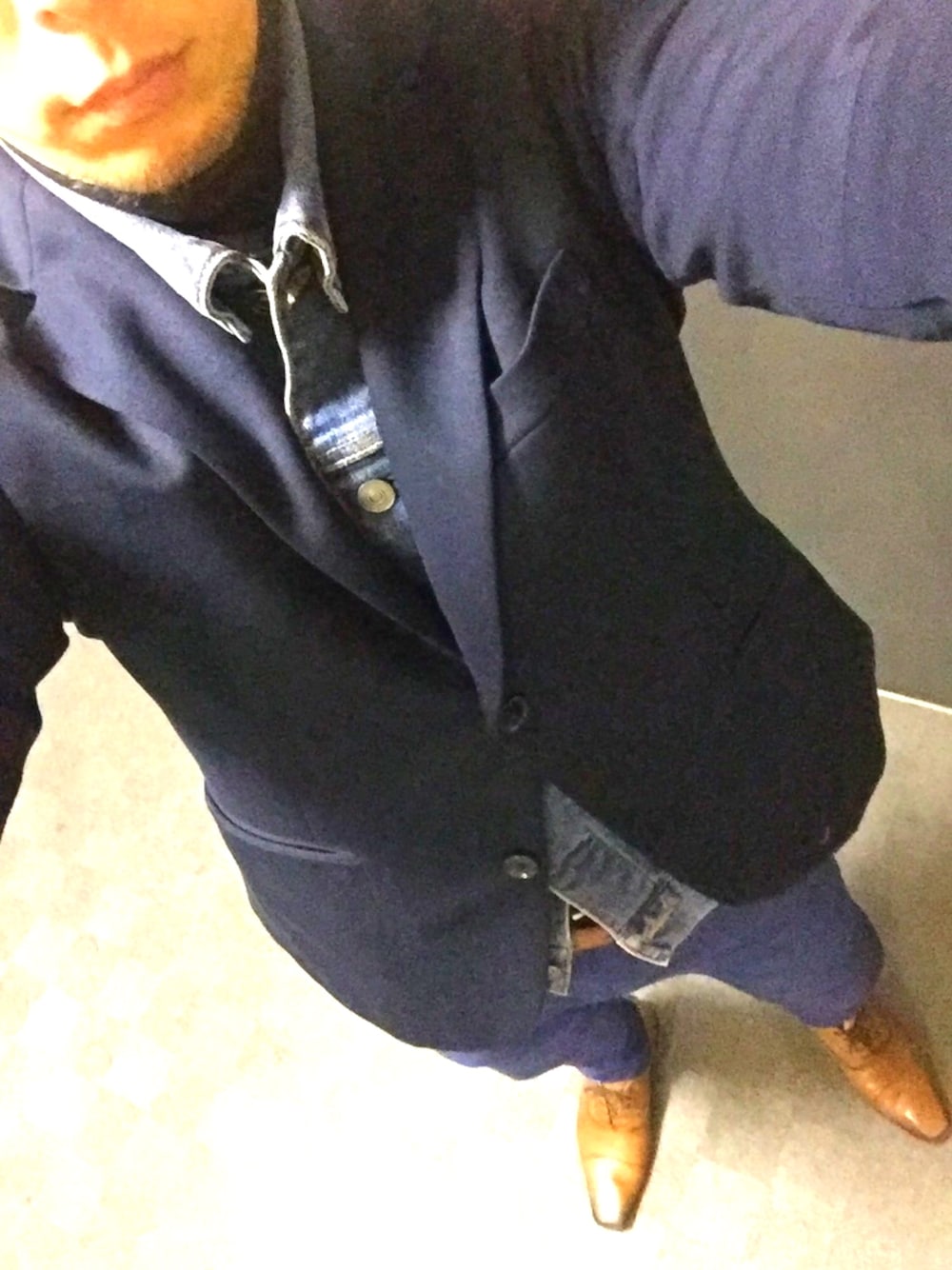 「ゴルフ」｜「BROWNY　STANDARDのアイテム（デニムジャケット、ブルー系）」を使った、Mino Ru Taさん（メンズ・168cm）の春コーディネートの1枚目の写真