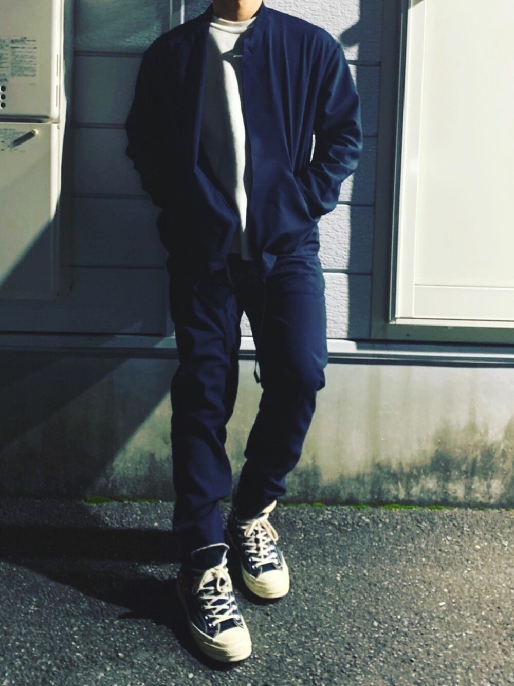 「セットアップ、セットアップスタイル、おしゃれさんと繋がりたい、シンプルコーデ、春コーデ、いいね、save、フォローお願いします🤑、低身長、コンバース」｜「URUのアイテム（Tシャツ/カットソー、ブルー系）」を使った、nii相互さん（メンズ・165cm）の春コーディネートの1枚目の写真