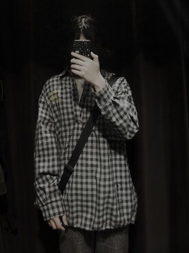 塌鼻ziさんのコーディネート