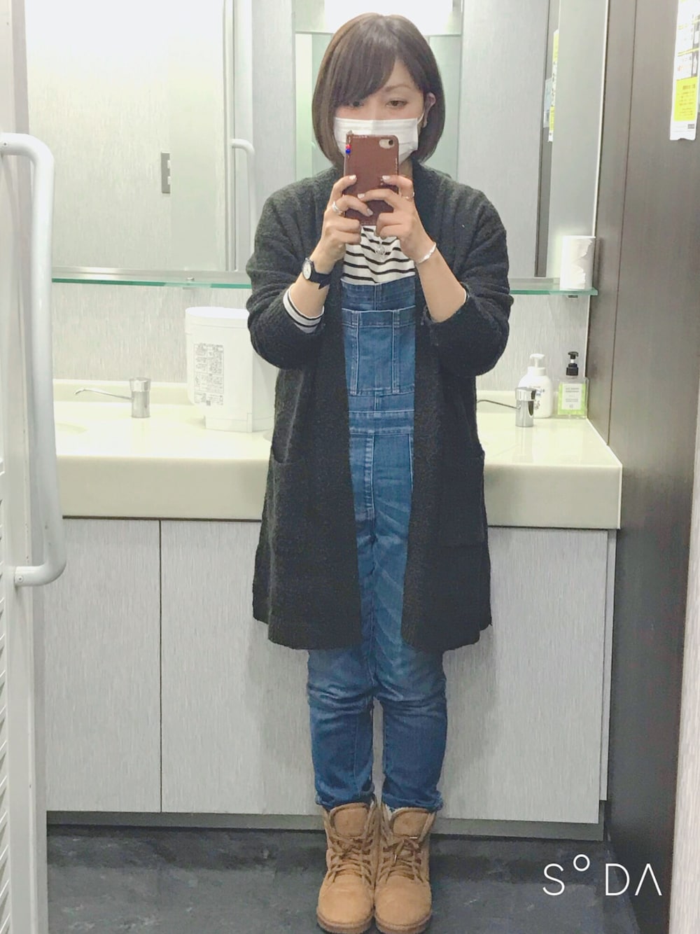 「ボーイッシュ、プチプラ、オーバーオール、サロペット、ボーダー、チープカシオ」｜「HEART MARKETのアイテム（Tシャツ/カットソー、その他）」を使った、Night-Fright✈︎さん（レディース・160cm）の冬コーディネートの1枚目の写真