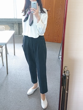「Vネック」｜「アイテム（財布/小物）」を使った、lapinさん（レディース・167cm）の春コーディネート