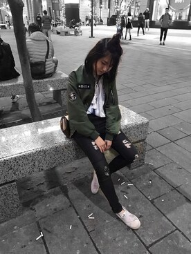 「Ollie（オーリー）のアイテム」を使った、Taminaさん（レディース・157cm）の春コーディネート