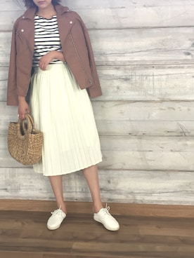 「reca（レカ）のアイテム（ライダースジャケット）」を使った、recastaffさん（レディース・154cm）の春コーディネート
