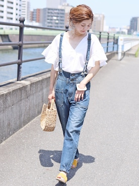 「reca（レカ）のアイテム（サロペット/オーバーオール）」を使った、recastaffさん（レディース・167cm）の春コーディネート