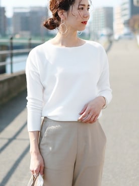 「reca（レカ）のアイテム（アクセサリー）」を使った、recastaffさん（レディース・165cm）の春コーディネート