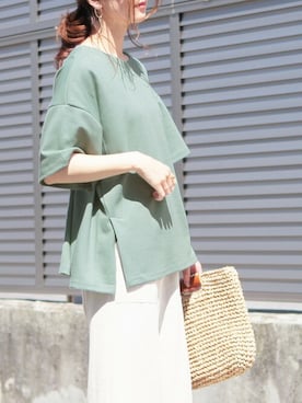 「reca（レカ）のアイテム（バッグ）」を使った、recastaffさん（レディース・165cm）の春コーディネート