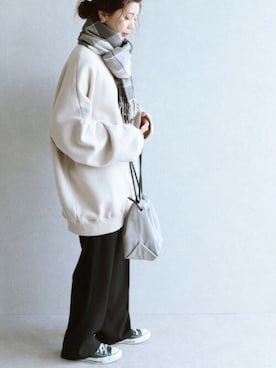 「reca（レカ）のアイテム（チュニック）」を使った、recastaffさん（レディース・165cm）の冬コーディネート