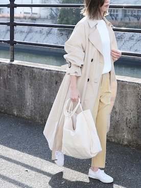 「reca（レカ）のアイテム（トレンチコート）」を使った、recastaffさん（レディース・165cm）の冬コーディネート