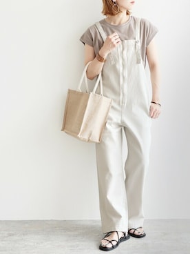 「reca（レカ）のアイテム（オールインワン・サロペット）」を使った、recastaffさん（レディース・165cm）の夏コーディネート