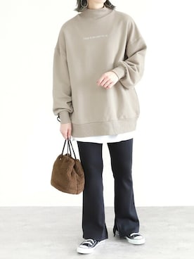 「reca（レカ）のアイテム（レッグウェア）」を使った、recastaffさん（レディース・165cm）の冬コーディネート