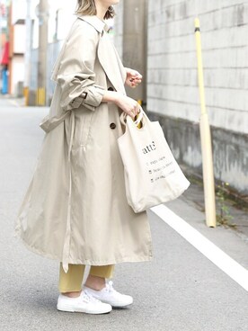 「reca（レカ）のアイテム（トレンチコート）」を使った、recastaffさん（レディース・165cm）の冬コーディネート