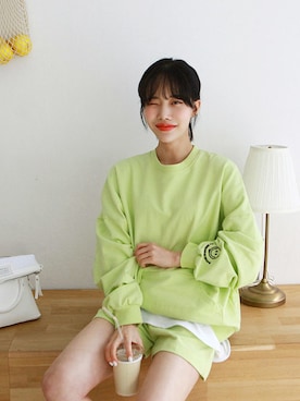 「日常」｜「アイテム（スウェット）」を使った、gaensoさん（レディース・165cm）の春コーディネート