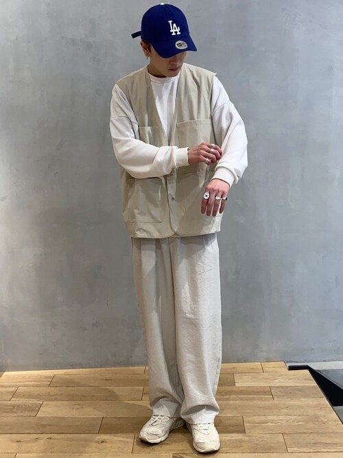 帽子 ブルー系 を使った ホワイトコーデ の人気ファッションコーディネート 髪型 ベリーショートヘアー Radiopio12