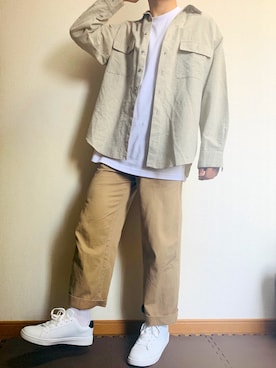 「ヒラキ（ヒラキ）のアイテム（スニーカー）」を使った、senさん（メンズ・170cm）の春コーディネート