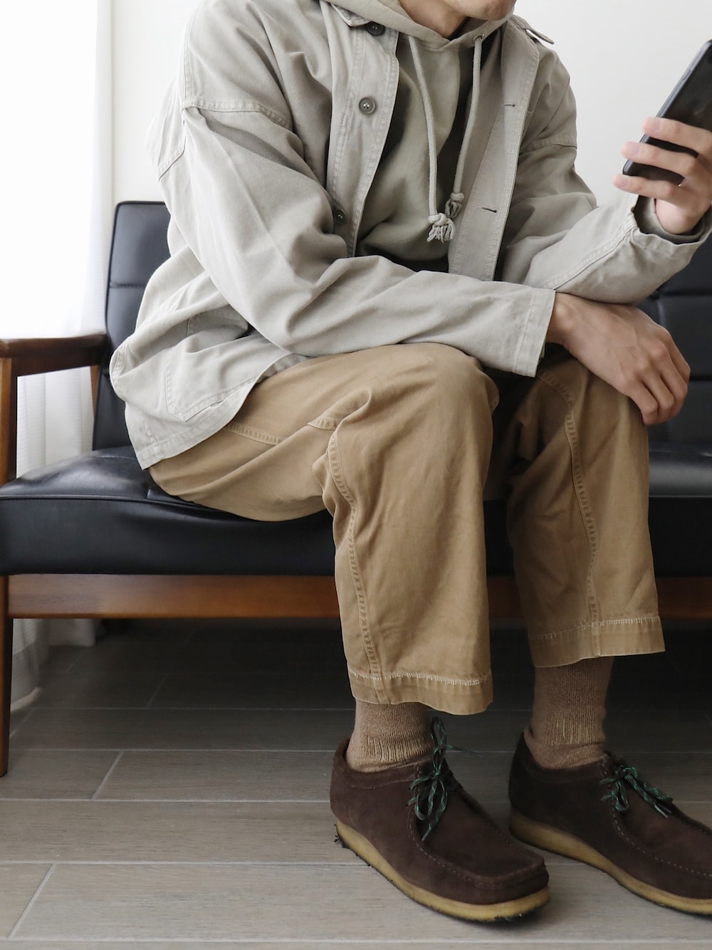 週末値下げ❗️COMOLI 15SS ベルテッドチノパンツ 週末値下げ❗️COMOLI 15SS ベルテッドチノパンツ 週末値下げ