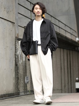 「JUNRED（ジュンレッド）のアイテム（スラックス）」を使った、TOBIさん（メンズ・168cm）の夏コーディネート