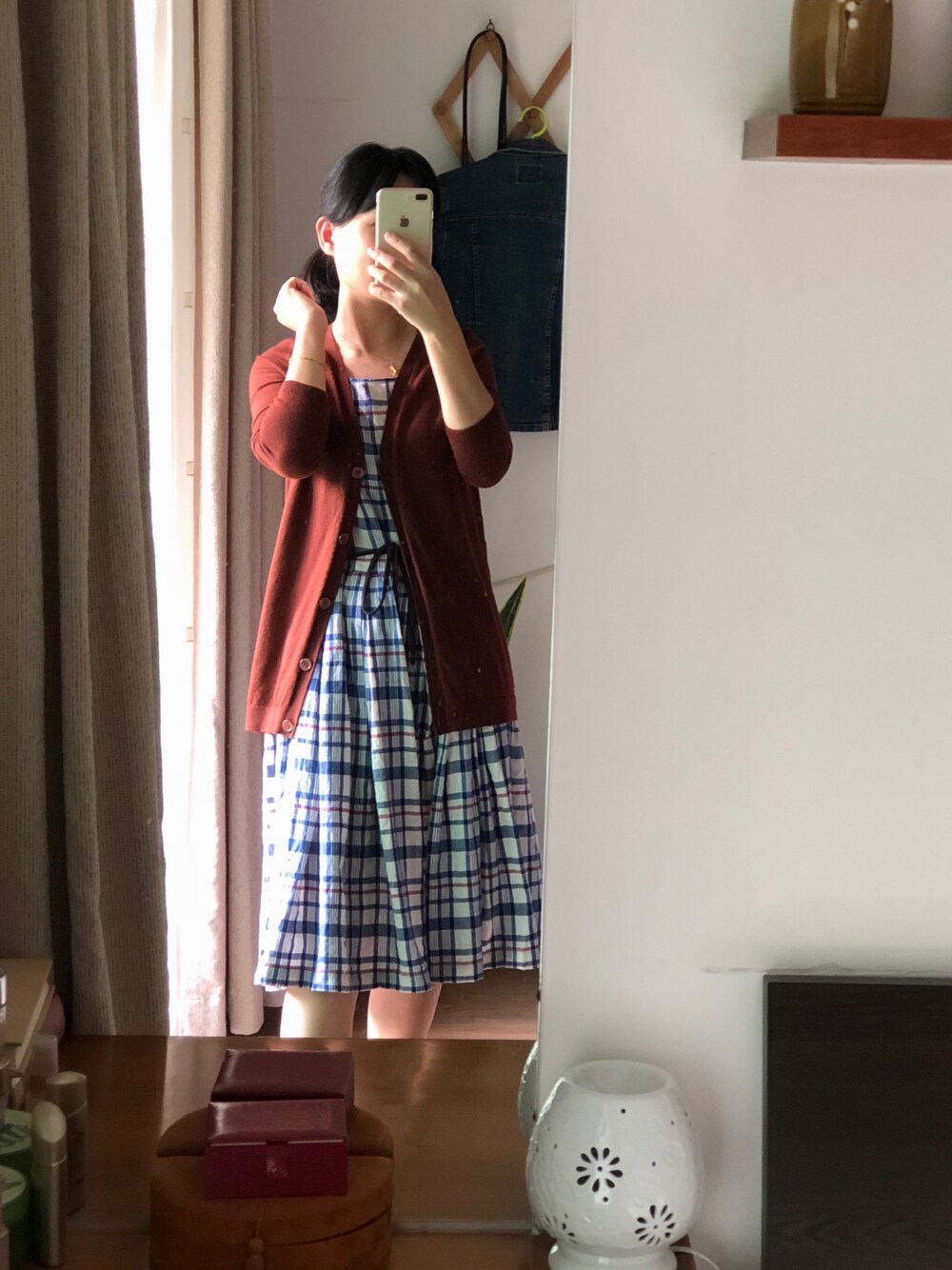 「亲和素のアイテム（ニット/セーター、ブラウン系）」を使った、flowerさん（レディース・162cm）の秋コーディネートの1枚目の写真
