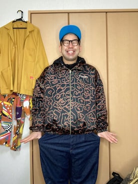 「Levis」｜「アイテム（キャップ）」を使った、ノビ山本さん（メンズ・170cm）の冬コーディネート