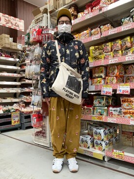 「AlexanderLeeChang（アレキサンダーリーチャン）のアイテム（シャツ/ブラウス）」を使った、ノビ山本さん（メンズ・170cm）の春コーディネート