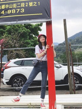 「Sassy（サッシー）のアイテム」を使った、Arlina Tingさん（レディース・169cm）の春コーディネート