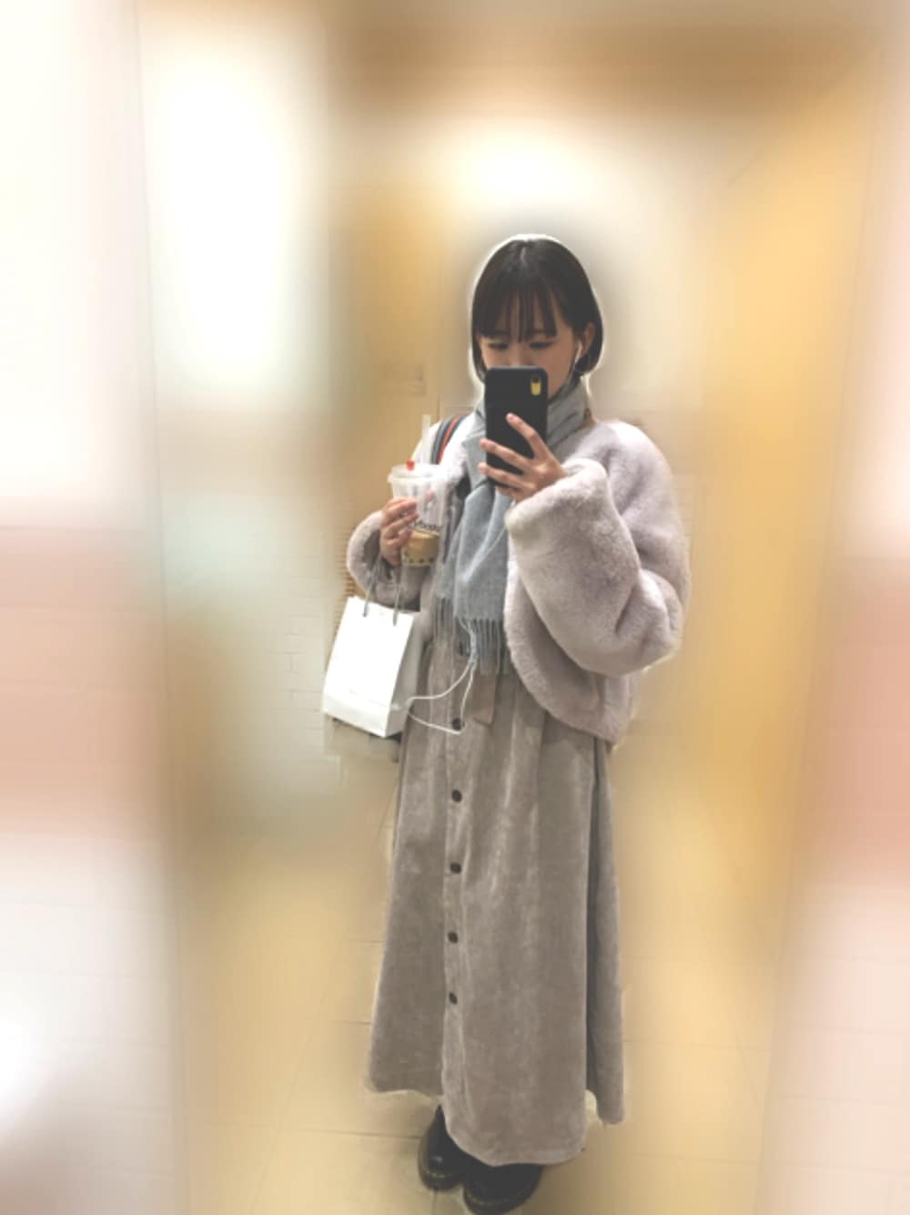 「お洒落さんとつながりたい、春、オトナ女子、ショートボブ、ミニボブ」｜「RMKのアイテム（化粧下地、その他）」を使った、®️さん（レディース・153cm）の冬コーディネートの1枚目の写真