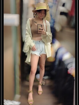 「Abercrombie&Fitch（アバークロンビーアンドフィッチ）のアイテム（カーゴパンツ）」を使った、Feng🇹🇼さん（レディース・157cm）の夏コーディネート
