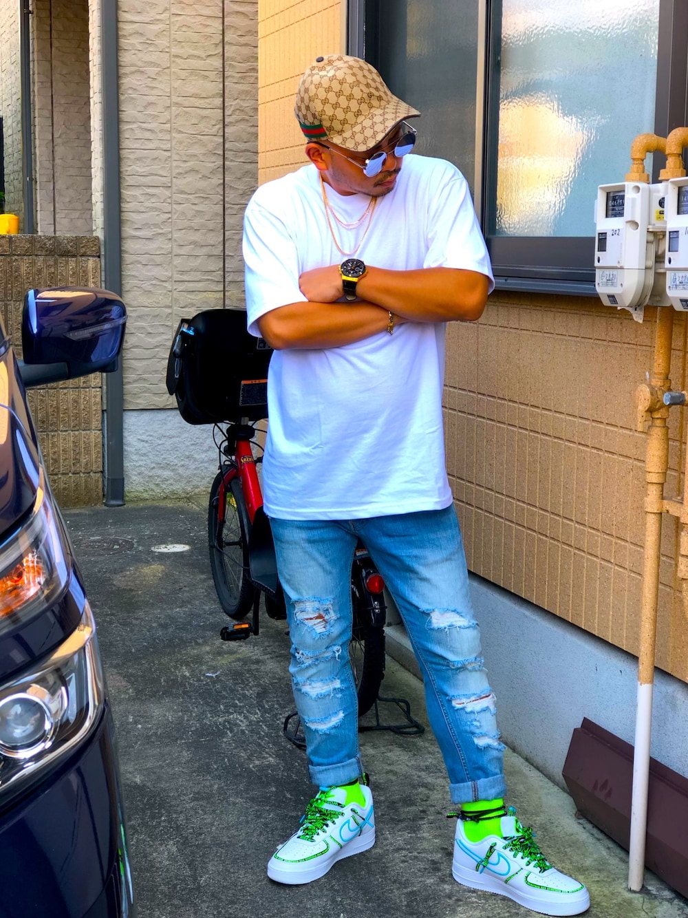 「今日のコーデ、夏、いいね、save、フォローお願いします🤑、ootd、ストリートMIX、オーバーサイズ、ストリート、夏だ！Tシャツ着よう！、サングラス、スニーカー」｜「NIKEのナイキ エア フォース 1 '07 ワールドワイド メンズシューズ / スニーカー / AIR FORCE 1 '07 PRM WW（スニーカー、ホワイト系）」を使った、⛪️akilla⛪️さん（メンズ・170cm）の夏コーディネートの1枚目の写真
