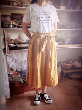 「many drops.のアイテム（スカート、イエロー系）」を使った、mamieさん（レディース・158cm）の夏コーディネート
