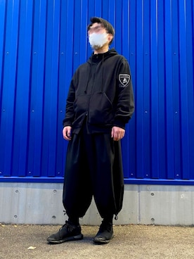 「Yohji Yamamoto（ヨウジヤマモト）のアイテム（パーカー）」を使った、naitokuunさん（メンズ・174cm）の冬コーディネート