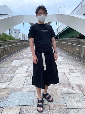 「Yohji Yamamoto（ヨウジヤマモト）のアイテム（Tシャツ/カットソー）」を使った、naitokuunさん（メンズ・174cm）の夏コーディネート