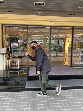 「Mania（マニア）のアイテム」を使った、9Tさん（メンズ・178cm）の春コーディネート