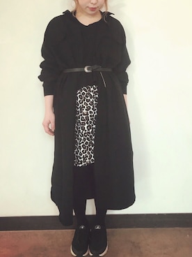 「アイテム（シャツワンピース、ブラック系）」を使った、あかねさん（レディース・153cm）の冬コーディネート