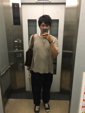 「Johnbull Private labo（ジョンブルプライベートラボ）のアイテム（ニット/セーター）」を使った、ドラえもんさん（メンズ・180cm）の秋コーディネート
