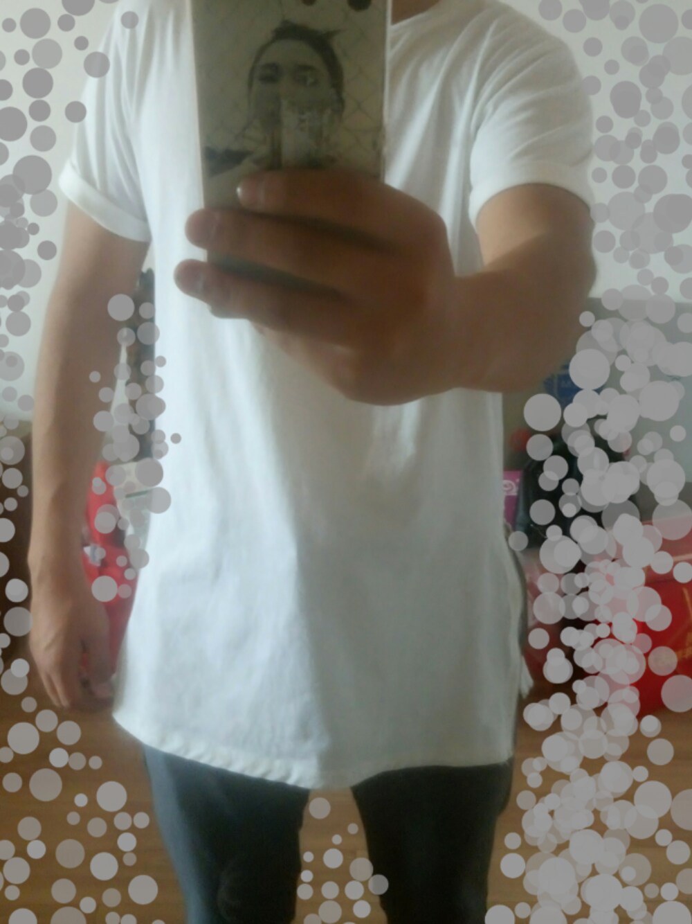 「GRG OVERSIZEDのアイテム（Tシャツ/カットソー、ホワイト系）」を使った、Jasonさん（メンズ・165cm）の夏コーディネートの1枚目の写真