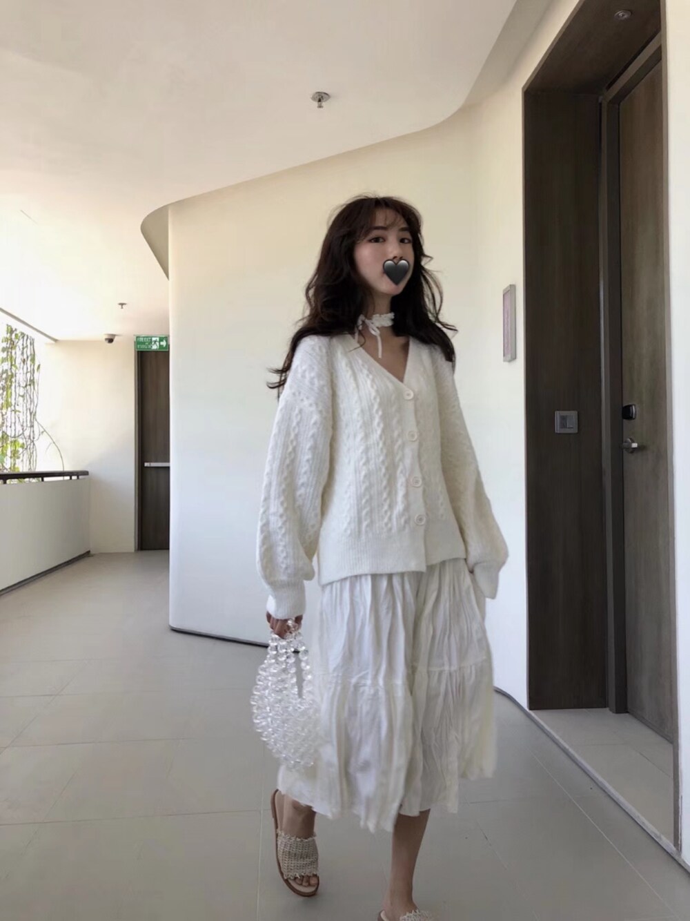 「Springのアイテム（キャミソール、ホワイト系）」を使った、o泡果奶さん（レディース・163cm）の春コーディネートの1枚目の写真
