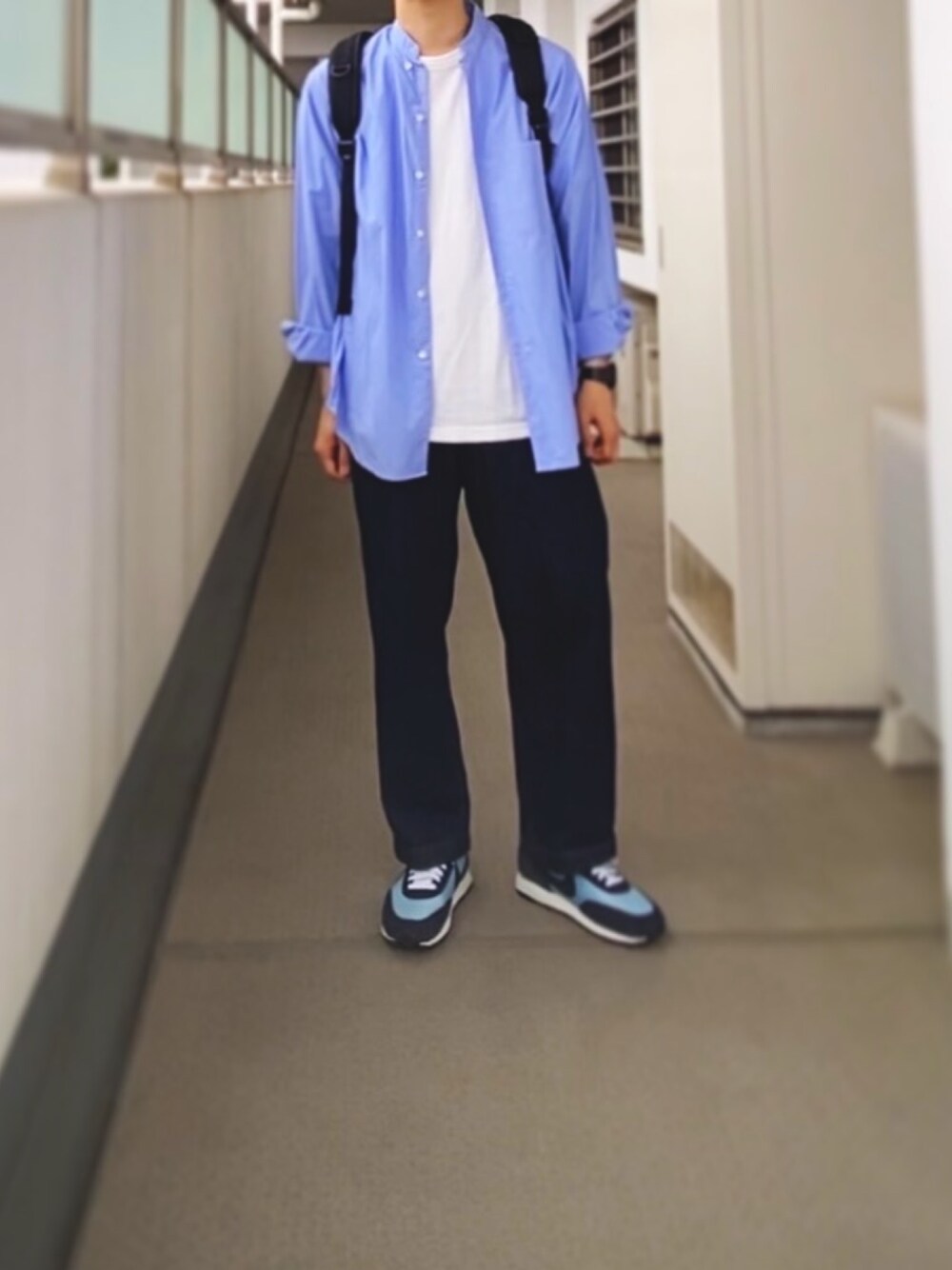 「FORK&SPOON、UNIQLO、UNIQLO U、order、NIKE、Nike daybreak」｜「FORK&SPOONのFORK&SPOON　スタンドカラーシャツ（シャツ/ブラウス、ブルー系）」を使った、chaka11さん（メンズ・170cm）の春コーディネートの1枚目の写真