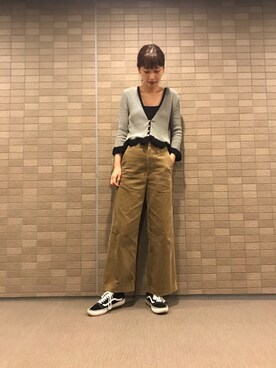 「HONORE（オノレ）のアイテム」を使った、潮田あかりさん（レディース・166cm）の秋コーディネート