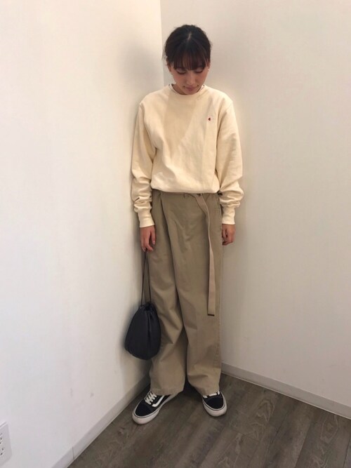 潮田あかりさんのコーディネート